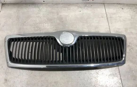 Skoda Octavia Mk2 (1Z) Front grill 1Z0853668
