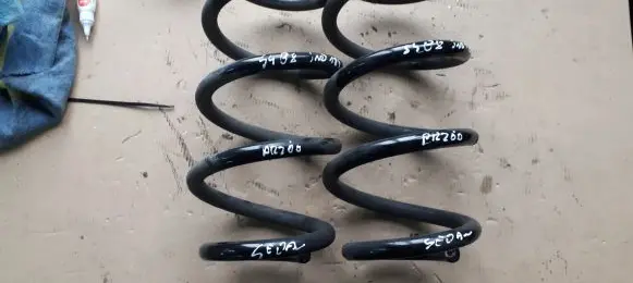 Audi A4 S4 B8 8K Front coil spring