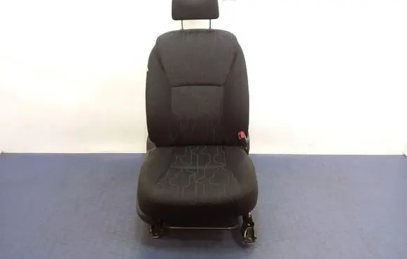 Toyota Auris 150 Front passenger seat 