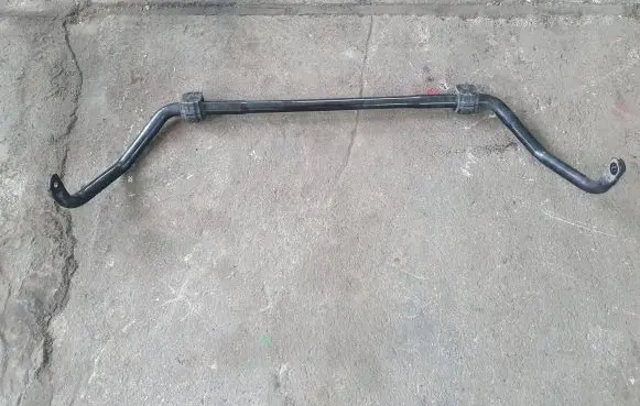 BMW 5 G30 G31 Front anti-roll bar/sway bar 6873476