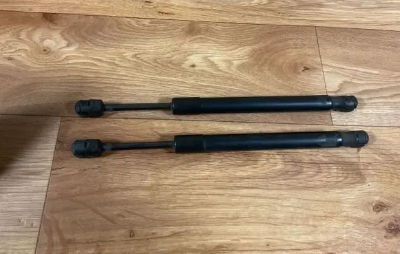 Audi A4 S4 B7 8E 8H Tailgate/trunk strut/damper 8E5827552J 9568UH
