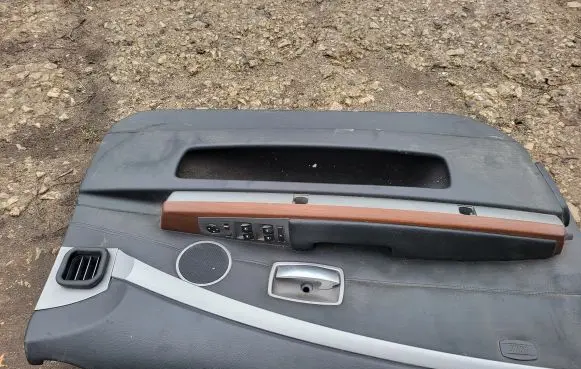 BMW 7 E65 E66 Front door card panel trim