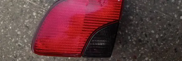Peugeot 406 Tailgate rear/tail lights