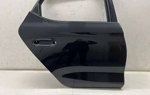 Cupra Leon Rear door 