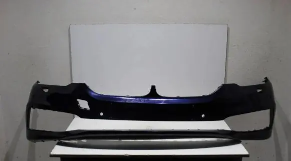 BMW 5 G30 G31 Front bumper 7385336 72758411 5111