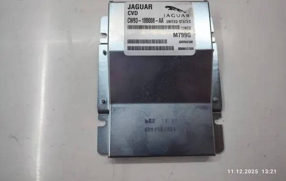 Jaguar XJ X351 Suspension control unit/module CW9318B008AA