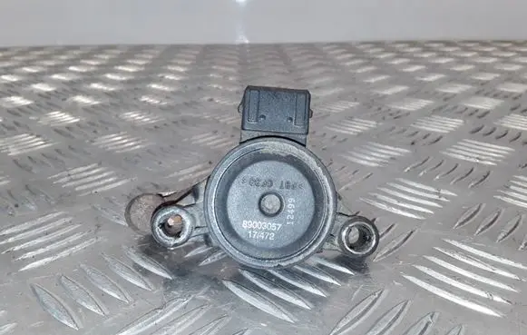 Nissan Primera Headlight/headlamp level sensor 89003057