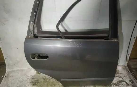 Rear door