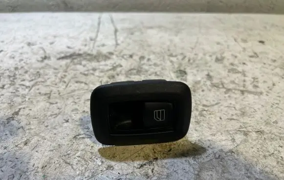 Mercedes-Benz B W245 Electric window control switch A2518200510 03128150 905167930C