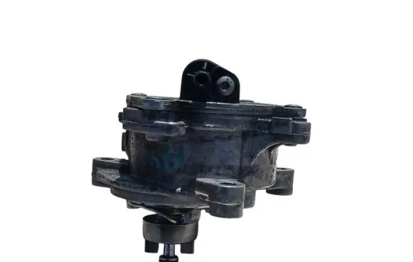 Volvo S60 Vacuum pump 31375107