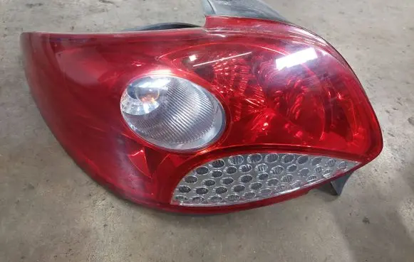 Peugeot 206+ Rear/tail lights