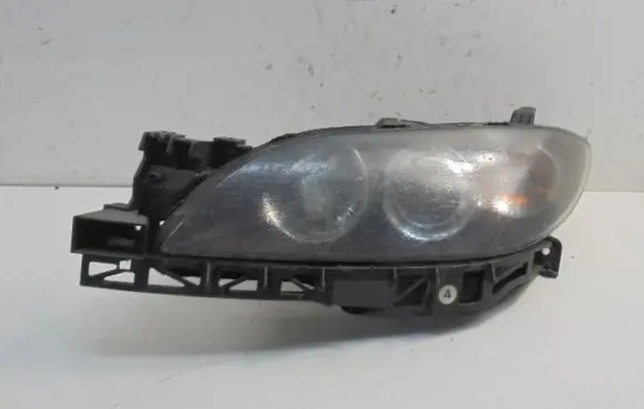 Mazda 3 I Headlight/headlamp P2690