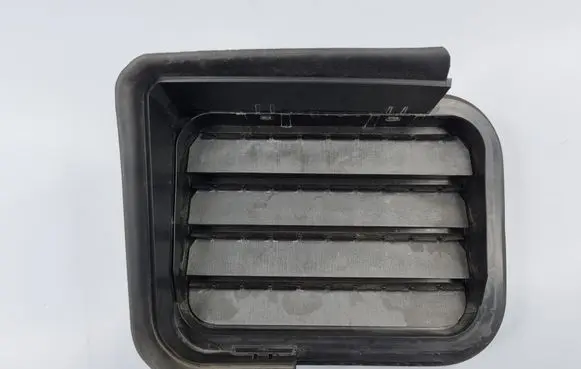 Mercedes-Benz EQS V297 Quarter panel pressure vent A2978302900