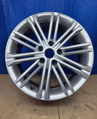 R17 alloy rim