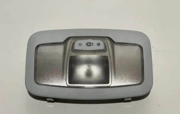 Peugeot 308 Rear seat light