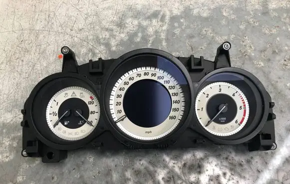 Mercedes-Benz E W212 Speedometer (instrument cluster) A2129007329BILI A2129007329