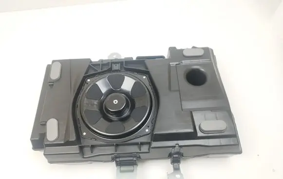 Land Rover Evoque I Subwoofer speaker PP2096GFF 43040742193