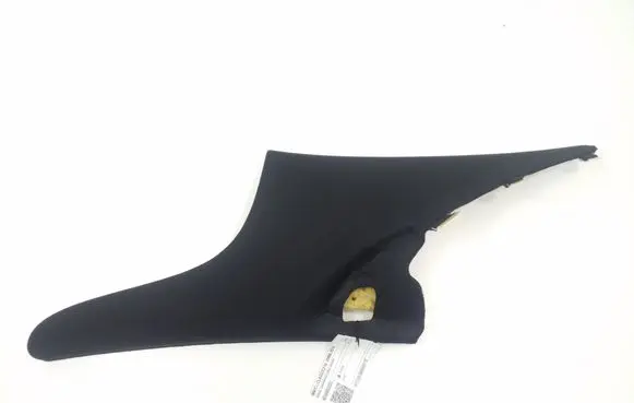 (D)pillar trim (top)