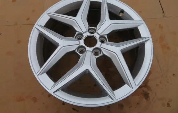 Seat Ibiza V (KJ) R17 alloy rim 