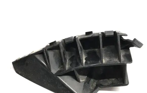 Tesla Model S Front bumper mounting bracket 600882100C