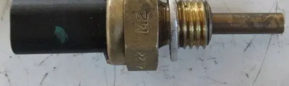 Opel Mokka Coolant temperature sensor 