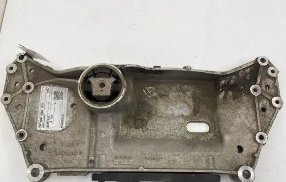 Volkswagen Touran I Front subframe 1K0199369F 1K0199369