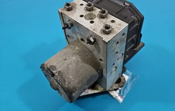 Mercedes-Benz Vito Viano W638 ABS Pump 0265224017 IMPRK1571265
