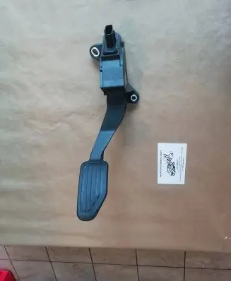Toyota Yaris Accelerator throttle pedal 781100D160 03043B 057489550HD