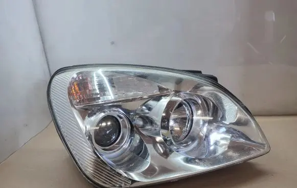 KIA Carens II Headlight/headlamp A044936