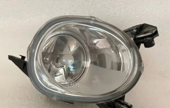 Jaguar XK8 - XKR Front fog light LJE5090AC 66985580