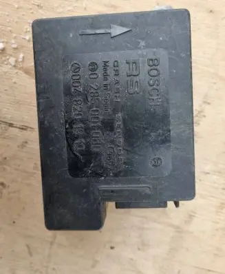 Mercedes-Benz E W124 Airbag control unit/module 0048201910 0285001060