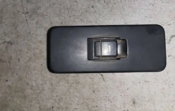 Land Rover Range Rover P38A Electric window control switch YUD501070PVJ