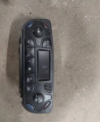 Mercedes-Benz C W203 Climate control unit 9140010401 2038300585