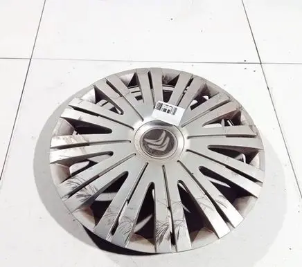 Citroen C5 R16 wheel hub/cap/trim 