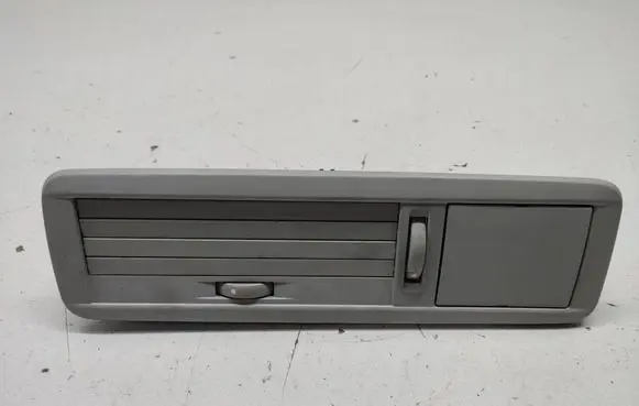 Mercedes-Benz Vito Viano W447 Air vent grill in roof A4478307100 08062018