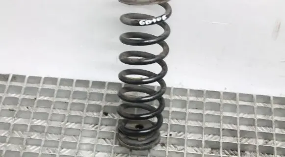 Hyundai i40 Rear coil spring