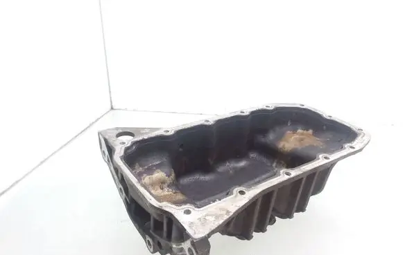 Ford Focus Oil sump 98MM6675