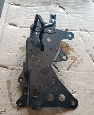 BMW X5 E53 Seat back rest lock catch 7059615
