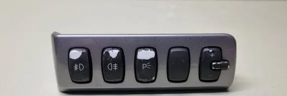 Fiat Croma Fog light switch 735465337
