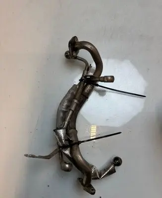 Volkswagen Golf V Coolant pipe/hose 32113