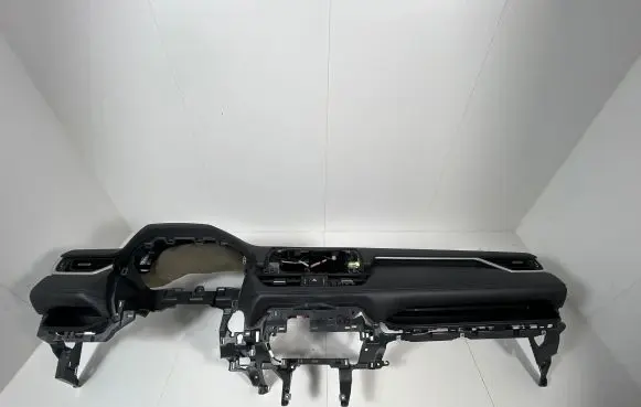 Toyota RAV 4 (XA50) Dashboard