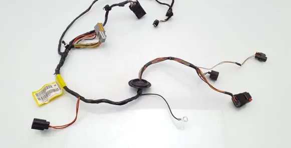 Lancia Voyager Rear door wiring loom P68079960AB