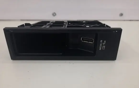 Audi A4 S4 B8 8K Head unit multimedia control 5N0035344E