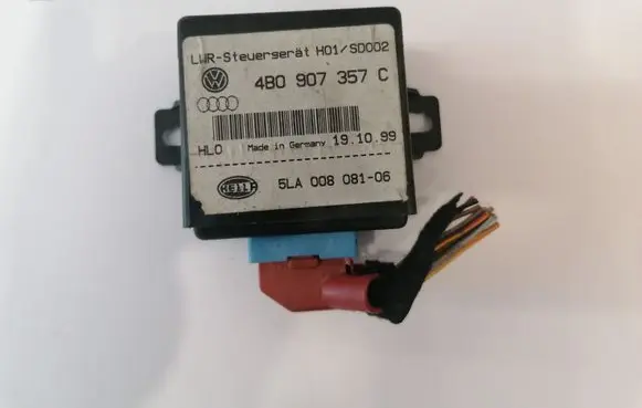 Audi A4 S4 B6 8E 8H Light module LCM 4B0907357C