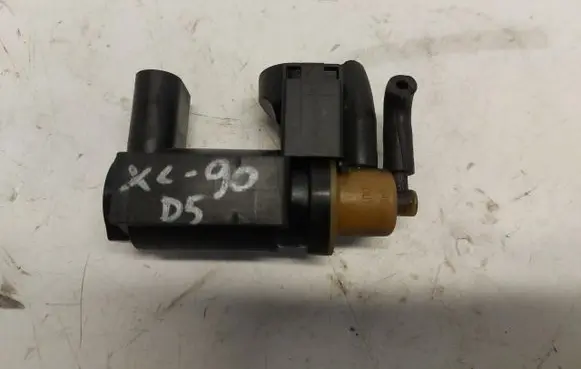 Volvo XC90 Valve vacuum 31339808-JLK01