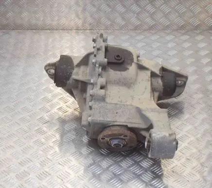 Land Rover Discovery 4 - LR4 Rear differential CH224W063AB