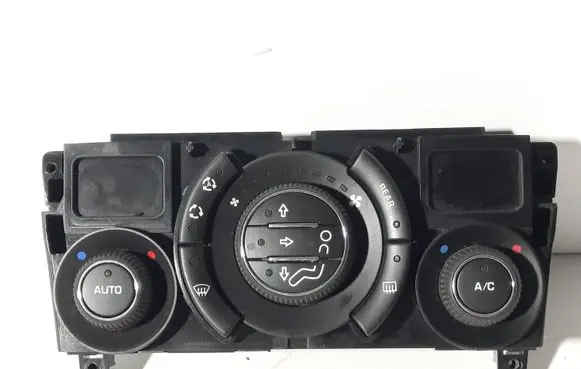 Peugeot 5008 Climate control unit 96738321 96738321XT 400017007