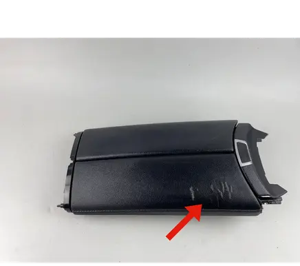 Mercedes-Benz E W213 Armrest 105852452C DBGE500310