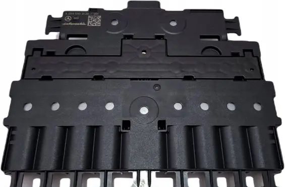 Mercedes-Benz GLC C254 Relay mounting block A2545402126