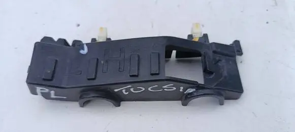Hyundai Tucson TL Front bumper mounting bracket 86515D7000